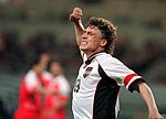 27.05.1998<br>sterreich - Tunesien<br>POLSTER Anton<br>rgert sich ber die Anullierung seines Tores