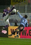 03.11.2002<br>Austria - Sturm/4:0 (1:0)<br>KVISVIK Raymond (Austria) scheiter an<br>WEBER Heinz (Sturm)