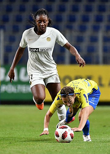 SKN St. Poelten - Paris SG