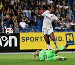 12.09.2018, Frauenfu�ball, Womans Champions League, NV Arena, SKN St. Poelten, Paris SG<br><br><br>Copyright / www. sportfotos. at<br>Missongasse 21<br>A - 3500 Krems<br>zierlinger@sportfotos.at<br>www.sportfotos.at<br>Kremser Bank <br>BIC SPKDAT21XXX<br>IBAN AT392022800704000918<br>