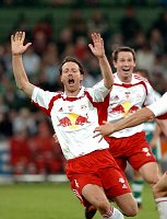 15.10.2005<br>Rapid - Salzburg/2:3 (1:0)<br>LINKE Thomas freut sich �ber sein Siegestor<br>81. Minute
