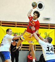 27.02.2010<br>UHK Krems - HC Hard/30:29 (15:13)<br>TLUCZYNSKI Maciej; CHALUPA Georg; GLUSAKS Janis; 