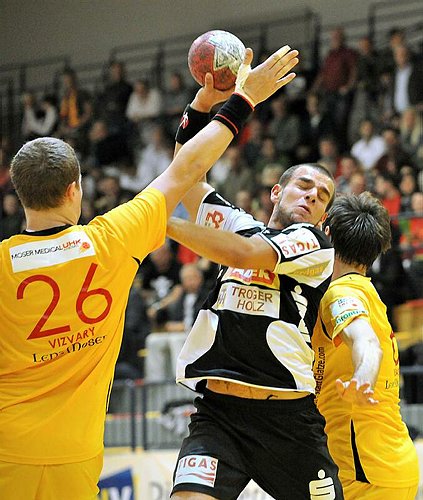 0061_Vizvary-Juric-Belas