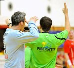 26.03.2011<br>UHK Krems - HC Linz/28:27 (19:11)<br>MIJAILOVIC Nenad, HOFER Florian (Schiri)<br>