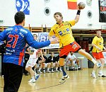 19.02.2011 Krems, <br>UHK Krems - HK Drott Halmstad/31:29 (14:14)<br>NIELSEN Stephen, VISY Norbert