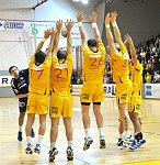 23.10.2010<br>UHK Krems - HC Linz/33:31 (19:20)<br>LEHNER Stefan, SCHOPF Tobias, SCHMOELZ Johann, VIZVARY Kristof, LINT Werner, BOZSO Andras,  direkt verwandelter Freiwurf