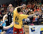 20.04.2013, Krems, Handball, Handball Liga Austria, HLA, MPO, UHK Krems, Bregenz,<br>KLOPCIC Marjan, BELAS Ivica<br><br><br>Copyright DIENER / Karl Zierlinger<br>Marktgasse 3-7 / 4 / 5 / 21<br>A-1090 Wien<br>Telefax +43 1 955 32 35<br>Mobil +43 676 629 98 51<br>BA-CA<br>Bank Nr. 12000<br>Account Nr. 00712 223 783<br>e-mail: agentur@diener.at<br>Datenbank: www.diener.at