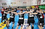 20.04.2013, Krems, Handball, Handball Liga Austria, HLA, MPO, UHK Krems, Bregenz,<br>SIEGESJUBEL Bregenz<br><br><br>Copyright DIENER / Karl Zierlinger<br>Marktgasse 3-7 / 4 / 5 / 21<br>A-1090 Wien<br>Telefax +43 1 955 32 35<br>Mobil +43 676 629 98 51<br>BA-CA<br>Bank Nr. 12000<br>Account Nr. 00712 223 783<br>e-mail: agentur@diener.at<br>Datenbank: www.diener.at