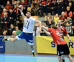 23.03.2013, Krems, Handball, Handball Liga Austria, HLA, MPO, UHK Krems - HC Hard,<br>SCHMID Dominik, VISY Norbert, MITKOV Vlatko<br><br>Copyright DIENER / Zierlinger Karl<br>Marktgasse 3-7 / 4 / 5 / 21<br>A-1090 Wien<br>Telefax +43 1 955 32 35<br>Mobil +43 676 629 98 51<br>BA-CA<br>Bank Nr. 12000<br>Account Nr. 00712 223 783<br>e-mail: agentur@diener.at<br>Datenbank: www.diener.at