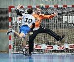 14.04.2013, Krems, Handball, OEHB Cup, Final Four der Herren, Finale, Fivers WAT Margareten - HC Hard,<br>WUESTNER Frederic, BILYK Nikola<br><br>Copyright DIENER / Zierlinger Karl<br>Marktgasse 3-7 / 4 / 5 / 21<br>A-1090 Wien<br>Telefax +43 1 955 32 35<br>Mobil +43 676 629 98 51<br>BA-CA<br>Bank Nr. 12000<br>Account Nr. 00712 223 783<br>e-mail: agentur@diener.at<br>Datenbank: www.diener.at