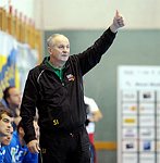 26.10.2012, Krems, Handball, Handball Liga Austria, HLA, GD, UHK Krems - Fivers WAT Margareten,<br>SZILAGYI Istvan<br><br>Copyright DIENER / Zierlinger Karl<br>Marktgasse 3-7 / 4 / 5 / 21<br>A-1090 Wien<br>Telefax +43 1 955 32 35<br>Mobil +43 676 629 98 51<br>BA-CA<br>Bank Nr. 12000<br>Account Nr. 00712 223 783<br>e-mail: agentur@diener.at<br>Datenbank: www.diener.at