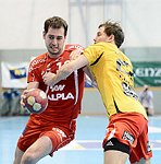 27.12.2012, Krems, Handball, Handball Liga Austria, HLA, GD, UHK Krems, HC Hard,<br>FRIEDE Bernd, CHALUPA Georg<br><br><br>Copyright DIENER / Zierlinger Karl<br>Marktgasse 3-7 / 4 / 5 / 21<br>A-1090 Wien<br>Telefax +43 1 955 32 35<br>Mobil +43 676 629 98 51<br>BA-CA<br>Bank Nr. 12000<br>Account Nr. 00712 223 783<br>e-mail: agentur@diener.at<br>Datenbank: www.diener.at