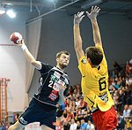 05.09.2012, Krems, Handball, Handball Liga Austria, <br>HLA, GD, UHK Krems - HIT Tirol,<br>LALIC Mirko, BELAS Ivica<br><br><br>Copyright DIENER / Zierlinger Karl<br>Marktgasse 3-7 / 4 / 5 / 21<br>A-1090 Wien<br>Telefax +43 1 955 32 35<br>Mobil +43 676 629 98 51<br>BA-CA<br>Bank Nr. 12000<br>Account Nr. 00712 223 783<br>e-mail: agentur@diener.at<br>Datenbank: www.diener.at