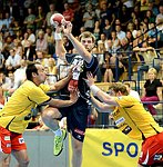 05.09.2012, Krems, Handball, Handball Liga Austria, <br>HLA, GD, UHK Krems - HIT Tirol,<br>BOZSO Andras, LALIC Mirko, VISY Norbert<br><br><br>Copyright DIENER / Zierlinger Karl<br>Marktgasse 3-7 / 4 / 5 / 21<br>A-1090 Wien<br>Telefax +43 1 955 32 35<br>Mobil +43 676 629 98 51<br>BA-CA<br>Bank Nr. 12000<br>Account Nr. 00712 223 783<br>e-mail: agentur@diener.at<br>Datenbank: www.diener.at