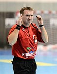 08.12.2012, Krems, Handball, Handball Liga Austria, <br>HLA, GD, UHK Krems, SG Westwien,<br>LAJKO Csaba<br><br><br>Copyright DIENER / Zierlinger Karl<br>Marktgasse 3-7 / 4 / 5 / 21<br>A-1090 Wien<br>Telefax +43 1 955 32 35<br>Mobil +43 676 629 98 51<br>BA-CA<br>Bank Nr. 12000<br>Account Nr. 00712 223 783<br>e-mail: agentur@diener.at<br>Datenbank: www.diener.at