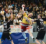 13.10.2012, Krems, Handball, Handball Liga Austria, HLA, GD, UHK Krems, ULZ Schwaz, <br>MARAKOVIC Kresimir, LINT Werner, POSCH Fabian<br><br><br>Copyright DIENER / Zierlinger Karl<br>Marktgasse 3-7 / 4 / 5 / 21<br>A-1090 Wien<br>Telefax +43 1 955 32 35<br>Mobil +43 676 629 98 51<br>BA-CA<br>Bank Nr. 12000<br>Account Nr. 00712 223 783<br>e-mail: agentur@diener.at<br>Datenbank: www.diener.at