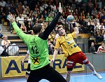 07.09.2013, Krems, Handball, Handball Liga Austria, HLA, GD, UHK Krems - HSG  Baernbach / Koeflach,<br>SZABO Peter, VISY Norbert<br><br><br><br>Copyright DIENER / Zierlinger Karl<br>Marktgasse 3-7 / 4 / 5 / 21<br>A-1090 Wien<br>Telefax +43 1 955 32 35<br>Mobil +43 676 629 98 51<br>BA-CA<br>Bank Nr. 12000<br>Account Nr. 00712 223 783<br>e-mail: agentur@diener.at<br>Datenbank: www.diener.at