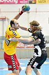 11.04.2015, Krems, Handball, Handball Liga Austria, HLA, OPO, UHK Krems, Bregenz,<br>MITKOV Vlatko, WARVNE Tobias<br>Cha Cha Cha<br><br><br><br>Copyright DIENER / Zierlinger Karl<br>Marktgasse 3-7 / 4 / 5 / 21<br>A-1090 Wien<br>Telefax +43 1 955 32 35<br>Mobil +43 676 629 98 51<br>BA-CA<br>Bank Nr. 12000<br>Account Nr. 00712 223 783<br>e-mail: agentur@diener.at<br>Datenbank: www.diener.at