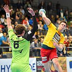 25.02.2015, Krems, Handball, Handball Liga Austria, HLA, OPO, UHK Krems, SG Westwien,<br>PRATSCHNER Simon, TOMANN Aron<br><br><br><br>Copyright DIENER / Zierlinger Karl<br>Marktgasse 3-7 / 4 / 5 / 21<br>A-1090 Wien<br>Telefax +43 1 955 32 35<br>Mobil +43 676 629 98 51<br>BA-CA<br>Bank Nr. 12000<br>Account Nr. 00712 223 783<br>e-mail: agentur@diener.at<br>Datenbank: www.diener.at