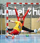 25.02.2015, Krems, Handball, Handball Liga Austria, HLA, OPO, UHK Krems, SG Westwien,<br>KAIPER Florian, VISY Norbert<br><br><br>Copyright DIENER / Zierlinger Karl<br>Marktgasse 3-7 / 4 / 5 / 21<br>A-1090 Wien<br>Telefax +43 1 955 32 35<br>Mobil +43 676 629 98 51<br>BA-CA<br>Bank Nr. 12000<br>Account Nr. 00712 223 783<br>e-mail: agentur@diener.at<br>Datenbank: www.diener.at