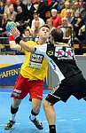 16.02.2015, Krems, Handball, Handball Liga Austria, HLA, OPO, UHK Krems, WAT Margareten,<br>NEUHOLD Christoph, EITUTIS Tomas<br><br><br><br>Copyright DIENER / Zierlinger<br>Marktgasse 3-7 / 4 / 5 / 21<br>A-1090 Wien<br>Telefax +43 1 955 32 35<br>Mobil +43 676 629 98 51<br>BA-CA<br>Bank Nr. 12000<br>Account Nr. 00712 223 783<br>e-mail: agentur@diener.at<br>Datenbank: www.diener.at