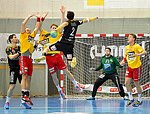 06.12. 2014, Krems, Handball, Handball Liga Austria, HLA, GD, UHK Krems, Bregenz,<br>GAVRANOVIC Filip, MITKOV Vlatko, BABARSKAS Gerdas, MAYER Lucas, SHEJBAL Mihal, NEUHOLD Christoph<br><br><br><br>Copyright DIENER / Zierlinger Karl<br>Marktgasse 3-7 / 4 / 5 / 21<br>A-1090 Wien<br>Telefax +43 1 955 32 35<br>Mobil +43 676 629 98 51<br>BA-CA<br>Bank Nr. 12000<br>Account Nr. 00712 223 783<br>e-mail: agentur@diener.at<br>Datenbank: www.diener.at