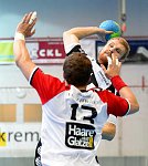 26.11.2014, Krems, Handball, Handball Liga Austria, HLA, GD, UHK Krems, ULZ Schwaz,<br>WALZER Guenther, PRAKAPENIA Anton<br><br><br><br>Copyright DIENER / Zierlinger Karl<br>Marktgasse 3-7 / 4 / 5 / 21<br>A-1090 Wien<br>Telefax +43 1 955 32 35<br>Mobil +43 676 629 98 51<br>BA-CA<br>Bank Nr. 12000<br>Account Nr. 00712 223 783<br>e-mail: agentur@diener.at<br>Datenbank: www.diener.at