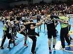19.12. 2014, Krems, Handball, Handball Liga Austria, HLA, GD, UHK Krems, WAT Margareten,<br>Jubelreigen Margareten<br><br><br><br>Copyright DIENER / Zierlinger<br>Marktgasse 3-7 / 4 / 5 / 21<br>A-1090 Wien<br>Telefax +43 1 955 32 35<br>Mobil +43 676 629 98 51<br>BA-CA<br>Bank Nr. 12000<br>Account Nr. 00712 223 783<br>e-mail: agentur@diener.at<br>Datenbank: www.diener.at