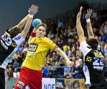 19.12. 2014, Krems, Handball, Handball Liga Austria, HLA, GD, UHK Krems, WAT Margareten,<br>KOLAR Markus, BABARSKAS Gerdas, BEZUCHA Markus<br><br><br><br>Copyright DIENER / Zierlinger<br>Marktgasse 3-7 / 4 / 5 / 21<br>A-1090 Wien<br>Telefax +43 1 955 32 35<br>Mobil +43 676 629 98 51<br>BA-CA<br>Bank Nr. 12000<br>Account Nr. 00712 223 783<br>e-mail: agentur@diener.at<br>Datenbank: www.diener.at