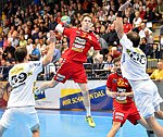 20.04.2015, Krems, Handball, Handball Liga Austria, HLA, VF, UHK Krems, WAT Margareten,<br>KOLAR Markus, BABARSKAS Gerdas, CHALUPA Georg, EITUTIS Tomas<br><br><br><br>Copyright DIENER / Zierlinger<br>Marktgasse 3-7 / 4 / 5 / 21<br>A-1090 Wien<br>Telefax +43 1 955 32 35<br>Mobil +43 676 629 98 51<br>BA-CA<br>Bank Nr. 12000<br>Account Nr. 00712 223 783<br>e-mail: agentur@diener.at<br>Datenbank: www.diener.at