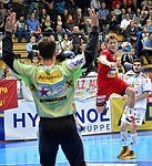 20.04.2015, Krems, Handball, Handball Liga Austria, HLA, VF, UHK Krems, WAT Margareten,<br>PILIPOVIC Kristian, VISY Norbert, JONAS Herbert<br><br><br><br>Copyright DIENER / Zierlinger<br>Marktgasse 3-7 / 4 / 5 / 21<br>A-1090 Wien<br>Telefax +43 1 955 32 35<br>Mobil +43 676 629 98 51<br>BA-CA<br>Bank Nr. 12000<br>Account Nr. 00712 223 783<br>e-mail: agentur@diener.at<br>Datenbank: www.diener.at