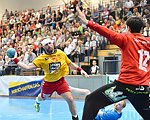 06.05.2016,  Krems,  Handball,  Handball Liga Austria,  HLA, VF,  UHK Krems,  Union Leoben,<br>SURAC Domagoj, MUSEL Gregory<br><br><br>Copyright DIENER / Zierlinger <br>Marktgasse 3-7 / 4 / 5 / 21<br>A-1090 Wien<br>Telefax +43 1 955 32 35<br>Mobil +43 676 629 98 51<br>BA-CA<br>Bank Nr. 12000<br>Account Nr. 00712 223 783<br>e-mail: agentur@diener.at<br>Datenbank: www.diener.at