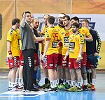 06.05.2016,  Krems,  Handball,  Handball Liga Austria,  HLA, VF,  UHK Krems,  Union Leoben,<br>Timeout Krems<br><br><br>Copyright DIENER / Zierlinger <br>Marktgasse 3-7 / 4 / 5 / 21<br>A-1090 Wien<br>Telefax +43 1 955 32 35<br>Mobil +43 676 629 98 51<br>BA-CA<br>Bank Nr. 12000<br>Account Nr. 00712 223 783<br>e-mail: agentur@diener.at<br>Datenbank: www.diener.at
