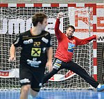 20.11.2015, Krems, Handball, Handball Liga Austria, HLA, GD, UHK Krems - HSG  Baernbach / Koeflach,<br>MORITZ Philipp, SHEJBAL Mihal<br><br><br><br>Copyright DIENER / Zierlinger<br>Marktgasse 3-7 / 4 / 5 / 21<br>A-1090 Wien<br>Telefax +43 1 955 32 35<br>Mobil +43 676 629 98 51<br>BA-CA<br>Bank Nr. 12000<br>Account Nr. 00712 223 783<br>e-mail: agentur@diener.at<br>Datenbank: www.diener.at