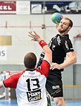 20.11.2015, Krems, Handball, Handball Liga Austria, HLA, GD, UHK Krems - HSG  Baernbach / Koeflach,<br>WALZER Guenther, KOLAR Goran<br><br><br><br>Copyright DIENER / Zierlinger<br>Marktgasse 3-7 / 4 / 5 / 21<br>A-1090 Wien<br>Telefax +43 1 955 32 35<br>Mobil +43 676 629 98 51<br>BA-CA<br>Bank Nr. 12000<br>Account Nr. 00712 223 783<br>e-mail: agentur@diener.at<br>Datenbank: www.diener.at