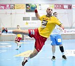 11.09.2015, Krems, Handball, Handball Liga Austria, HLA, GD, UHK Krems - HC Bruck,<br>SURAC Domagoj<br><br>Copyright DIENER / Zierlinger<br>Marktgasse 3-7 / 4 / 5 / 21<br>A-1090 Wien<br>Telefax +43 1 955 32 35<br>Mobil +43 676 629 98 51<br>BA-CA<br>Bank Nr. 12000<br>Account Nr. 00712 223 783<br>e-mail: agentur@diener.at<br>Datenbank: www.diener.at