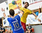 05.09.2015, Krems, Handball, Handball Liga Austria, HLA, GD, UHK Krems - HC Linz,<br>KAINMUELLER Klemens, SCHOPF Tobias<br><br>Copyright DIENER / Zierlinger<br>Marktgasse 3-7 / 4 / 5 / 21<br>A-1090 Wien<br>Telefax +43 1 955 32 35<br>Mobil +43 676 629 98 51<br>BA-CA<br>Bank Nr. 12000<br>Account Nr. 00712 223 783<br>e-mail: agentur@diener.at<br>Datenbank: www.diener.at