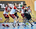 11.12.2015, Krems, Handball, Handball Liga Austria, HLA, GD, UHK Krems, HT Schwaz,<br>NEUHOLD Christoph, VIZVARY Kristof, HUBER Balthasar, <br>WALZER Guenther, JURIC Patrik, SCHOPF Tobias<br><br><br>Copyright DIENER / Zierlinger Karl<br>Marktgasse 3-7 / 4 / 5 / 21<br>A-1090 Wien<br>Telefax +43 1 955 32 35<br>Mobil +43 676 629 98 51<br>BA-CA<br>Bank Nr. 12000<br>Account Nr. 00712 223 783<br>e-mail: agentur@diener.at<br>Datenbank: www.diener.at