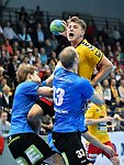 10.10.2015,  Krems,  Handball,  Handball Liga Austria,  HLA, GD,  UHK Krems,  Union Leoben,<br>SCHWARZ Andreas, TRUCHANOVICIUS Jonas, NEUHOLD Christoph<br><br><br>Copyright DIENER / Zierlinger <br>Marktgasse 3-7 / 4 / 5 / 21<br>A-1090 Wien<br>Telefax +43 1 955 32 35<br>Mobil +43 676 629 98 51<br>BA-CA<br>Bank Nr. 12000<br>Account Nr. 00712 223 783<br>e-mail: agentur@diener.at<br>Datenbank: www.diener.at