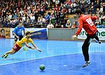 10.10.2015,  Krems,  Handball,  Handball Liga Austria,  HLA, GD,  UHK Krems,  Union Leoben,<br>KOVACECH Marek, SCHOPF Tobias, WALSKI Philip<br><br><br>Copyright DIENER / Zierlinger <br>Marktgasse 3-7 / 4 / 5 / 21<br>A-1090 Wien<br>Telefax +43 1 955 32 35<br>Mobil +43 676 629 98 51<br>BA-CA<br>Bank Nr. 12000<br>Account Nr. 00712 223 783<br>e-mail: agentur@diener.at<br>Datenbank: www.diener.at