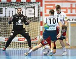 05.12.2015, Krems, Handball, Handball Liga Austria, HLA, GD, UHK Krems, HC Hard,<br>DOKNIC Golub, WUESTNER Frederic, DICKER Daniel, FEICHTINGER Sebastian<br><br>Copyright DIENER / Zierlinger Karl<br>Marktgasse 3-7 / 4 / 5 / 21<br>A-1090 Wien<br>Telefax +43 1 955 32 35<br>Mobil +43 676 629 98 51<br>BA-CA<br>Bank Nr. 12000<br>Account Nr. 00712 223 783<br>e-mail: agentur@diener.at<br>Datenbank: www.diener.at