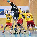 27.02.2016, Krems, Handball, Handball Liga Austria, HLA, OPO, UHK Krems, Bregenz,<br>VISY Norbert, HEDIN Amadeus, MITKOV Vlatko, RAUCH Julian, SURAC Domagoj<br><br><br><br>Copyright DIENER / Zierlinger Karl<br>Marktgasse 3-7 / 4 / 5 / 21<br>A-1090 Wien<br>Telefax +43 1 955 32 35<br>Mobil +43 676 629 98 51<br>BA-CA<br>Bank Nr. 12000<br>Account Nr. 00712 223 783<br>e-mail: agentur@diener.at<br>Datenbank: www.diener.at