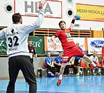 12.02.2016, Krems, Handball, Handball Liga Austria, HLA, OPO, UHK Krems, HC Hard,<br>DOKNIC Golub, VISY Norbert<br><br><br><br>Copyright DIENER / Zierlinger Karl<br>Marktgasse 3-7 / 4 / 5 / 21<br>A-1090 Wien<br>Telefax +43 1 955 32 35<br>Mobil +43 676 629 98 51<br>BA-CA<br>Bank Nr. 12000<br>Account Nr. 00712 223 783<br>e-mail: agentur@diener.at<br>Datenbank: www.diener.at