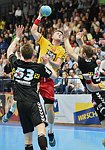 17.04.2016, Krems, Handball, Handball Liga Austria, HLA, OPO, UHK Krems, WAT Margareten,<br>BILYK Nikola, NEUHOLD Christoph<br><br><br><br>Copyright DIENER / Zierlinger<br>Marktgasse 3-7 / 4 / 5 / 21<br>A-1090 Wien<br>Telefax +43 1 955 32 35<br>Mobil +43 676 629 98 51<br>BA-CA<br>Bank Nr. 12000<br>Account Nr. 00712 223 783<br>e-mail: agentur@diener.at<br>Datenbank: www.diener.at