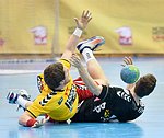 17.04.2016, Krems, Handball, Handball Liga Austria, HLA, OPO, UHK Krems, WAT Margareten,<br>WALZER Guenther, NIKOLIC Mathias<br><br><br><br>Copyright DIENER / Zierlinger<br>Marktgasse 3-7 / 4 / 5 / 21<br>A-1090 Wien<br>Telefax +43 1 955 32 35<br>Mobil +43 676 629 98 51<br>BA-CA<br>Bank Nr. 12000<br>Account Nr. 00712 223 783<br>e-mail: agentur@diener.at<br>Datenbank: www.diener.at
