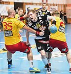 17.04.2016, Krems, Handball, Handball Liga Austria, HLA, OPO, UHK Krems, WAT Margareten,<br>SURAC Domagoj, BRANDFELLNER David, VISY Norbert<br><br><br><br>Copyright DIENER / Zierlinger<br>Marktgasse 3-7 / 4 / 5 / 21<br>A-1090 Wien<br>Telefax +43 1 955 32 35<br>Mobil +43 676 629 98 51<br>BA-CA<br>Bank Nr. 12000<br>Account Nr. 00712 223 783<br>e-mail: agentur@diener.at<br>Datenbank: www.diener.at