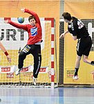 17.04.2016, Krems, Handball, Handball Liga Austria, HLA, OPO, UHK Krems, WAT Margareten,<br>DEIFL Florian, KOLAR Markus<br><br><br><br>Copyright DIENER / Zierlinger<br>Marktgasse 3-7 / 4 / 5 / 21<br>A-1090 Wien<br>Telefax +43 1 955 32 35<br>Mobil +43 676 629 98 51<br>BA-CA<br>Bank Nr. 12000<br>Account Nr. 00712 223 783<br>e-mail: agentur@diener.at<br>Datenbank: www.diener.at