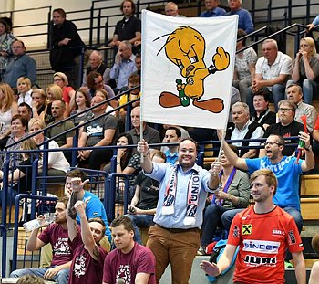 0902_Fans