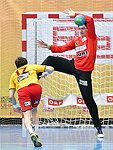 30.04.2016,  Krems,  Handball,  Handball Liga Austria,  HLA, VF,  UHK Krems,  Union Leoben,<br>SCHOPF Tobias, MUSEL Gregory<br><br><br>Copyright DIENER / Zierlinger <br>Marktgasse 3-7 / 4 / 5 / 21<br>A-1090 Wien<br>Telefax +43 1 955 32 35<br>Mobil +43 676 629 98 51<br>BA-CA<br>Bank Nr. 12000<br>Account Nr. 00712 223 783<br>e-mail: agentur@diener.at<br>Datenbank: www.diener.at