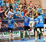 30.04.2016,  Krems,  Handball,  Handball Liga Austria,  HLA, VF,  UHK Krems,  Union Leoben,<br>Leobener Fans und Spieler<br><br><br>Copyright DIENER / Zierlinger <br>Marktgasse 3-7 / 4 / 5 / 21<br>A-1090 Wien<br>Telefax +43 1 955 32 35<br>Mobil +43 676 629 98 51<br>BA-CA<br>Bank Nr. 12000<br>Account Nr. 00712 223 783<br>e-mail: agentur@diener.at<br>Datenbank: www.diener.at